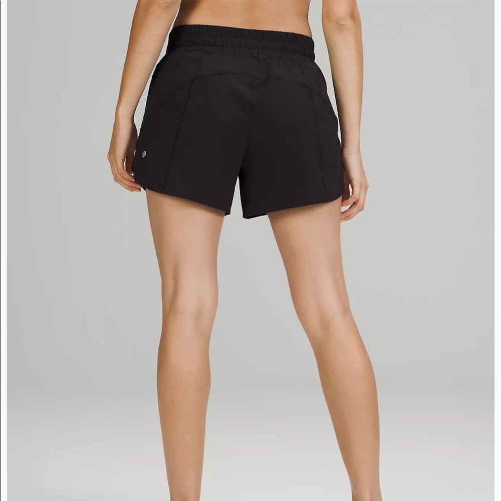 Lulu Lemon Track That Mid-Rise Lined Short 5"